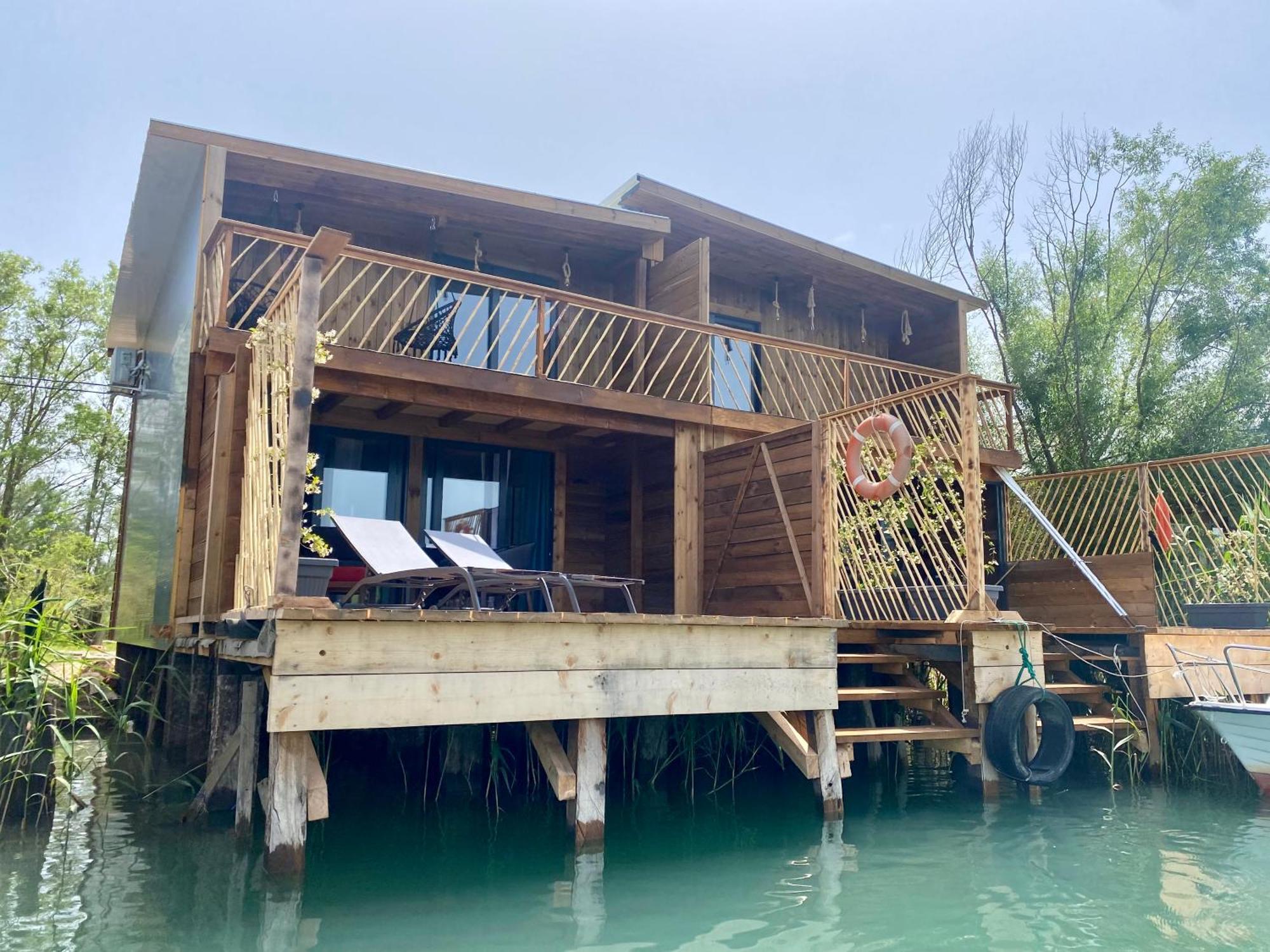 Meris Ulcinj Kültér fotó